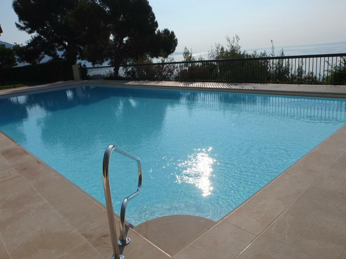 Appartement Le Belvedere Roquebrune-Cap-Martin Buitenkant foto